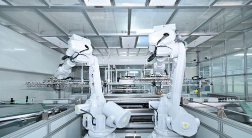 海信電視工廠榮獲全球電視行業(yè)首個(gè)燈塔工廠稱號